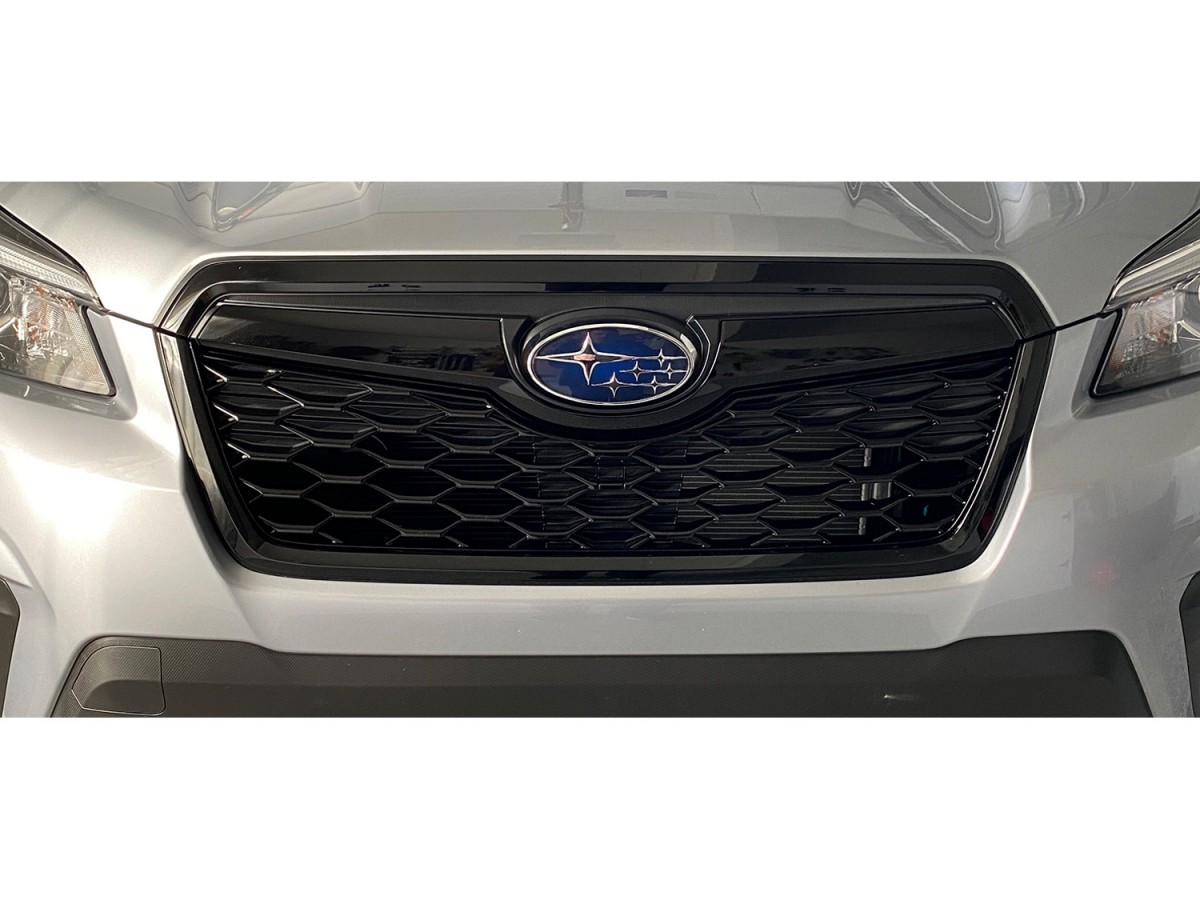 Subaru Grille Trim Black - 91121SJ060 | Subaru Parts Pros